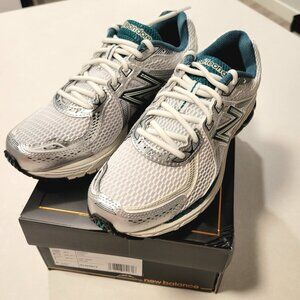 New Balance Aimé Leon Dore 860v2